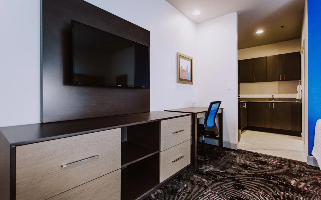 Palace Inn Airtex