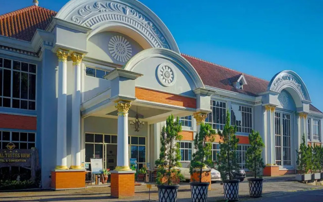 Royal Tretes View Hotel & Convention