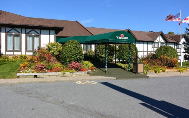 McIntosh Country Inn & Conference Centre in Canada