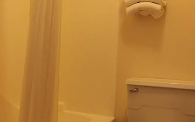 Budget Host Sundowner Motor Inn