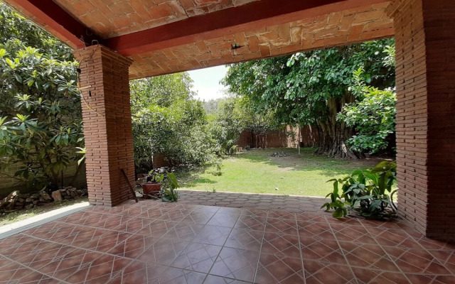 Hermosa y Confortable Casa Amplia