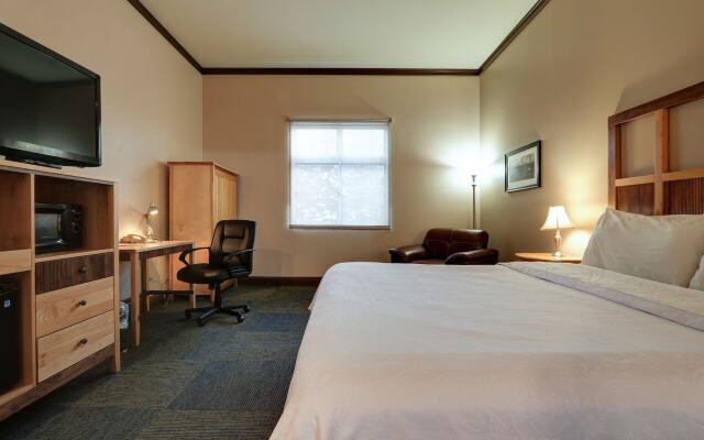 Dimond Center Hotel