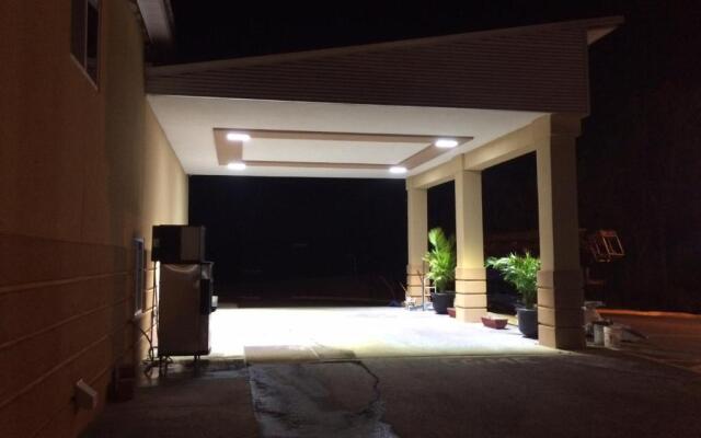Lotus Inn and Suites