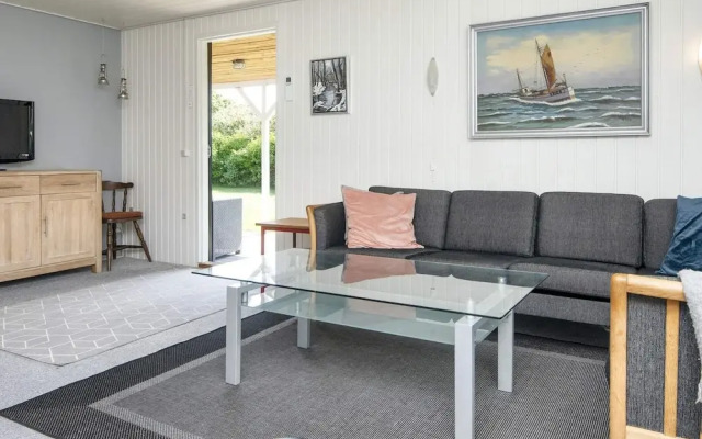 6 Person Holiday Home in Skjern