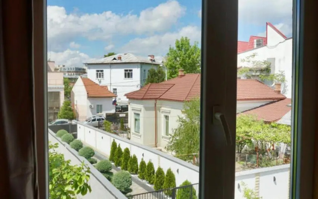 Alfredo Hostel