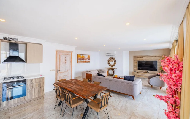 Lux Villa With Inf Pool Jacuzzi - All Rooms w AC