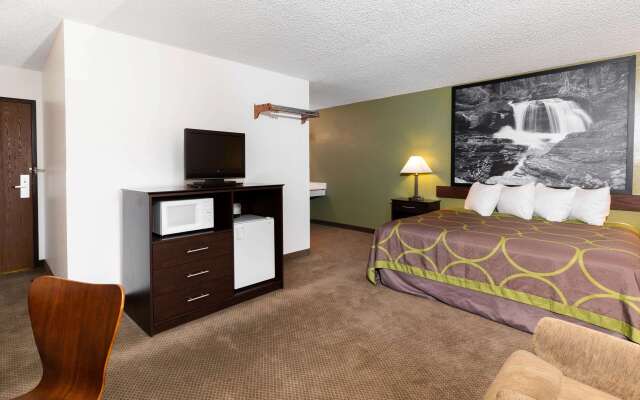 Super 8 by Wyndham Missoula/Brooks Street