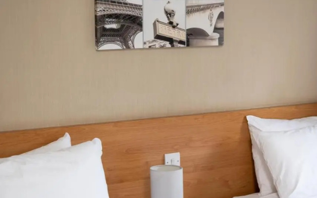 The Boulevard Hotel Complex