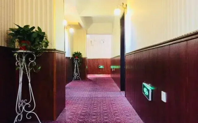 Jixiang Hotel (Nantong University Affiliated Hospital Branch)