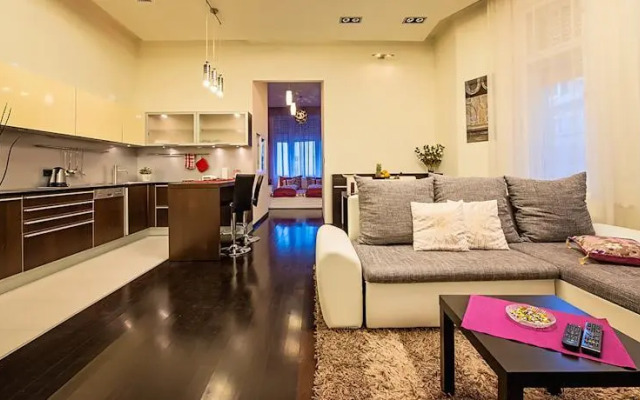 Váci Point Deluxe Apartments