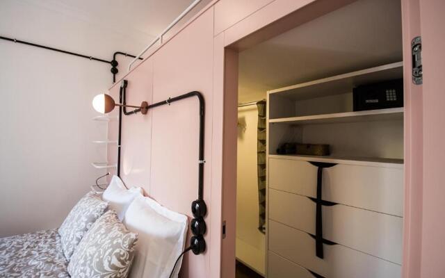 Downtown Boutique Apartment