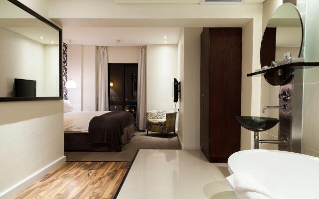 Colosseum Luxury Hotel