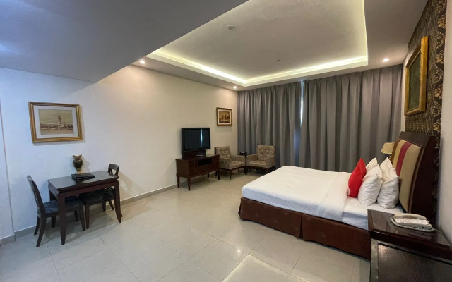 Clifton International Hotel