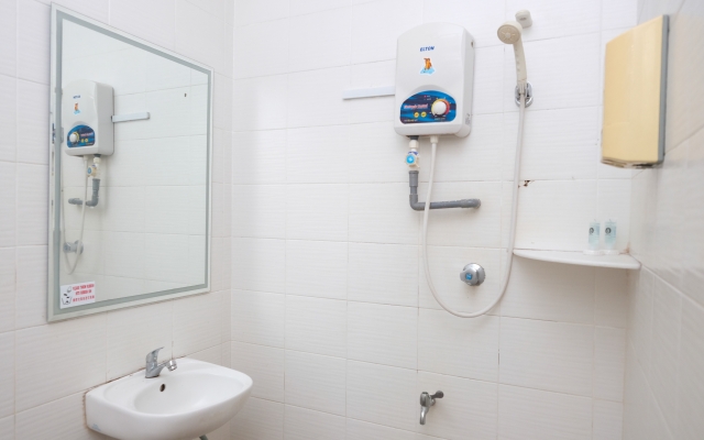 OYO 546 Grand City Hotel