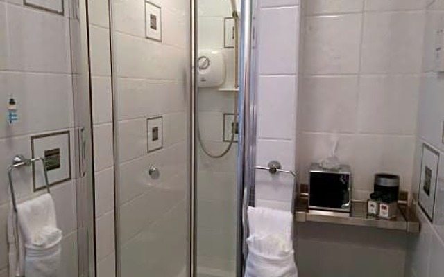 Gwennaul B & B