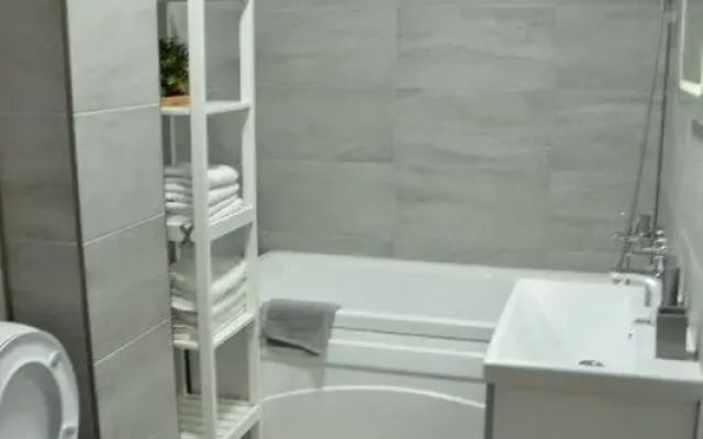 Deluxe Alezzi (Empty)