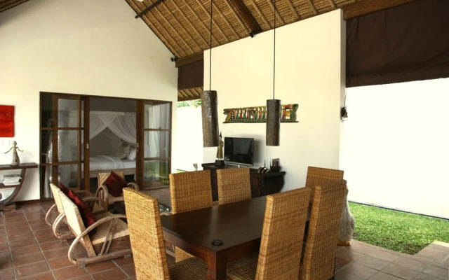 Villa Candi Kecil 1