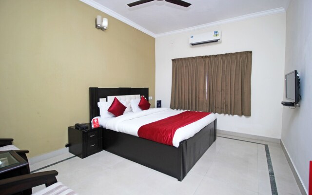 Hotel Sai Leela by OYO Rooms