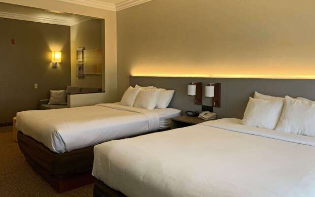 Comfort Suites Oceanside Camp Pendleton Area