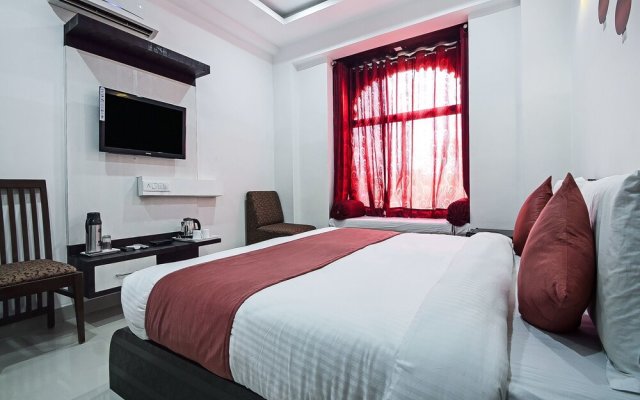 Hotel White Tulip by OYO Rooms