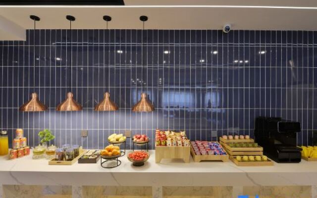 Mehood Hotel (Xi'an Bell and Drum Tower Daming Palace Longshouyuan Subway Station Branch)