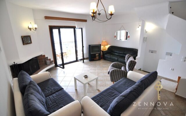Zennova 43 Pirgadikia Sky & Sea Home