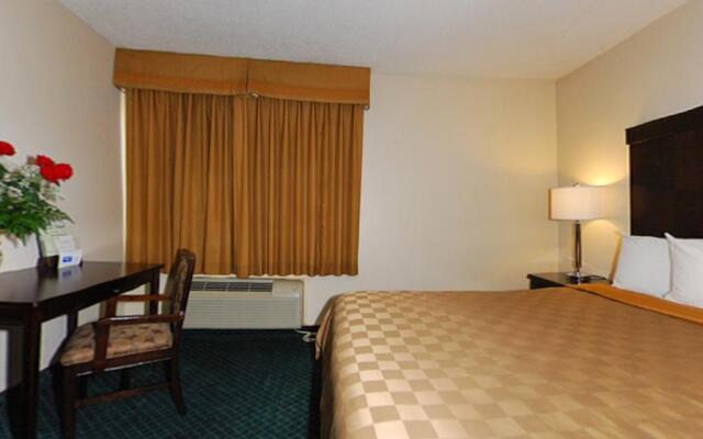 California Inn and Suites Bakersfield