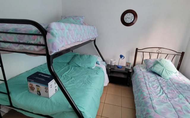 Villa Teresita - Coco Hilltop Sunset