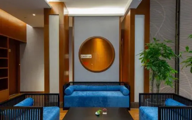 Nanyuan New City Hotel (Dongqian Lake Xiaoputuo Youngor Zoo)