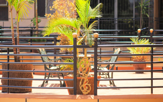 Tick Hotel