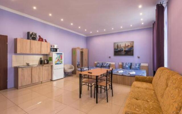 Honey Hostel