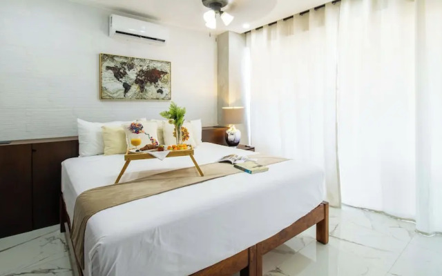 Serene Stylish Stay Roof Pool and Lounge