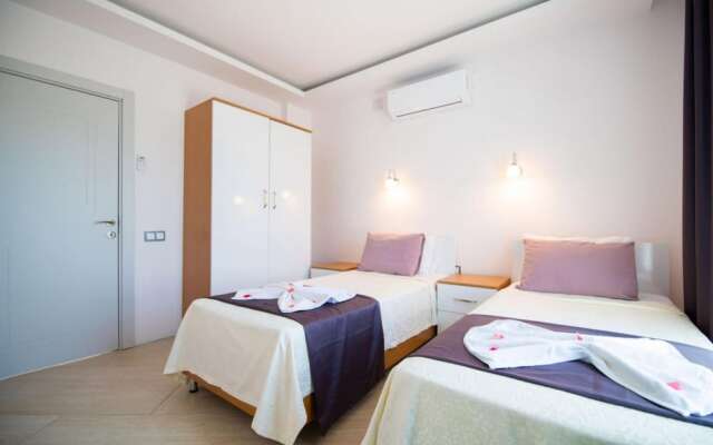 Dreamy Villa With Private Pool and Jacuzzi in Kas