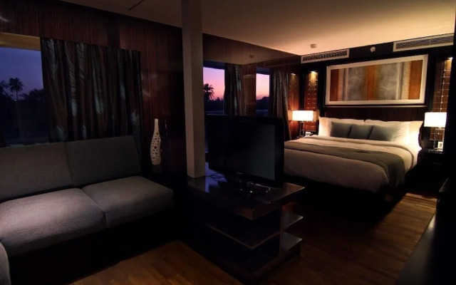 Le Fayan Nile Cruise - Till 17-9 Sat From Luxor for 4&7 Nights Wed From Aswan for 3&7 Nights - 18-9 to 20-11 Thu from Luxor for 4&7 Nights Mon From Aswan for 3&7 Nights - 22-12 Mon from Luxor for 4&7 Nights Fri From Aswan