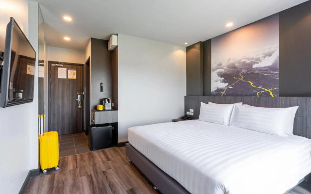 Sleep Mai Airport Lifestyle Hotel