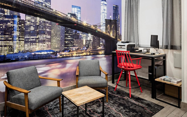 Red Lion Inn and Suites Brooklyn
