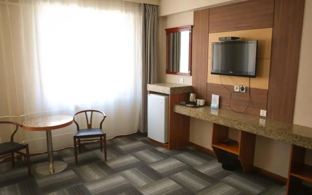 Zolo Hotel