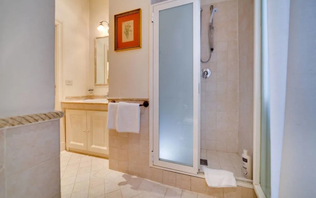 Romantic 1bed Apartment 5min to Piazza di Spagna