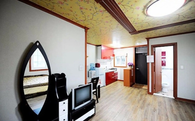 Eulwangri Beach Pension