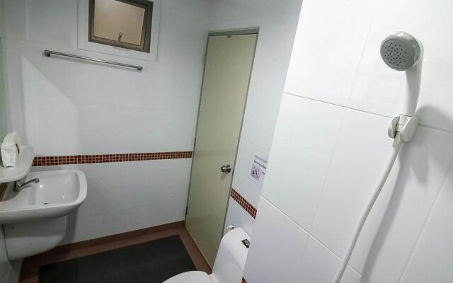 NIDA Rooms Lat Krabang 1585 Suvanabhumi