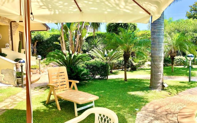 Apartment With 2 Bedrooms in Bovalino, With Pool Access, Furnished Bal