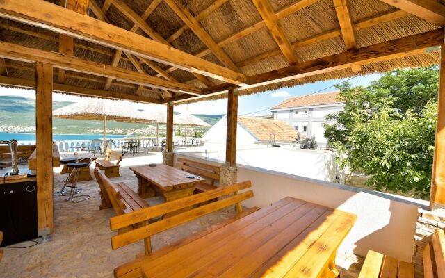 Apartmani Robi i Kristina