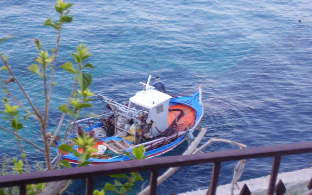 Mirini Hotel