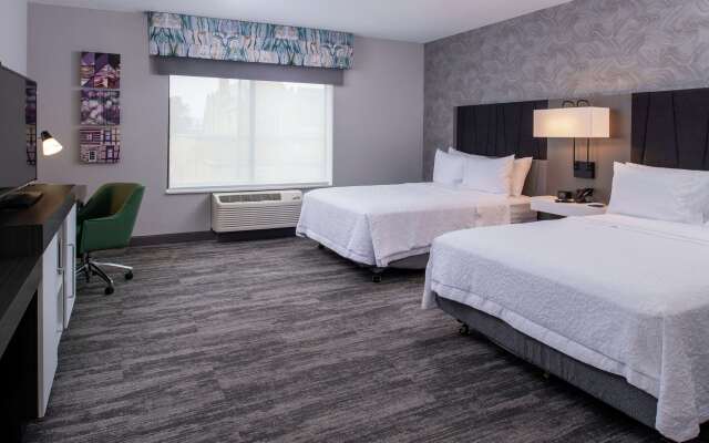 Hampton Inn & Suites Winston-Salem Downtown