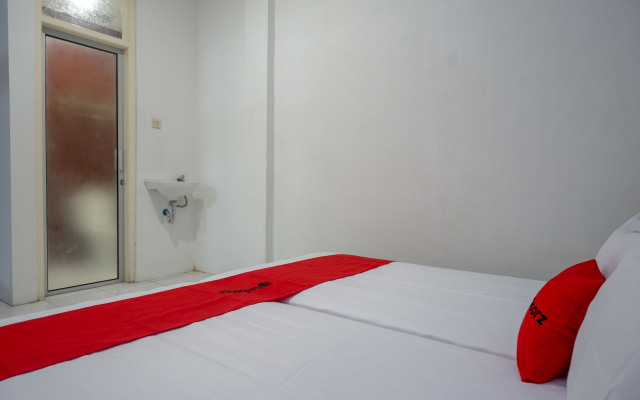 RedDoorz near Universitas PGRI Semarang