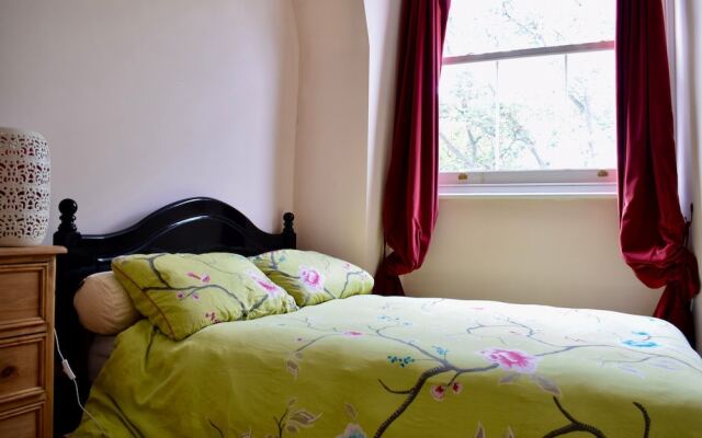 1 Bedroom Apartment By Clapham Common