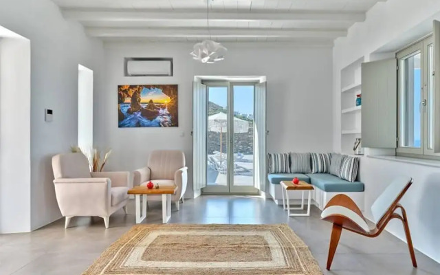 La Vitalite Luxury Villa in Paros