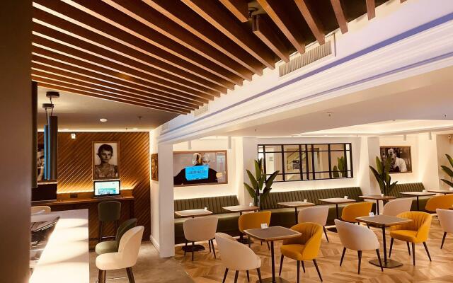 Holiday Inn Naples by IHG