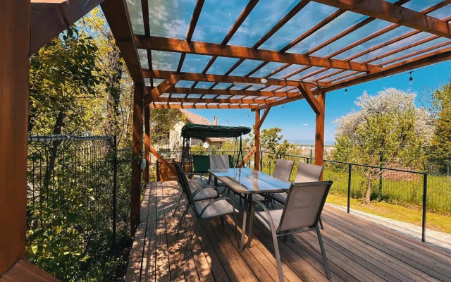 Silver Bungalow
