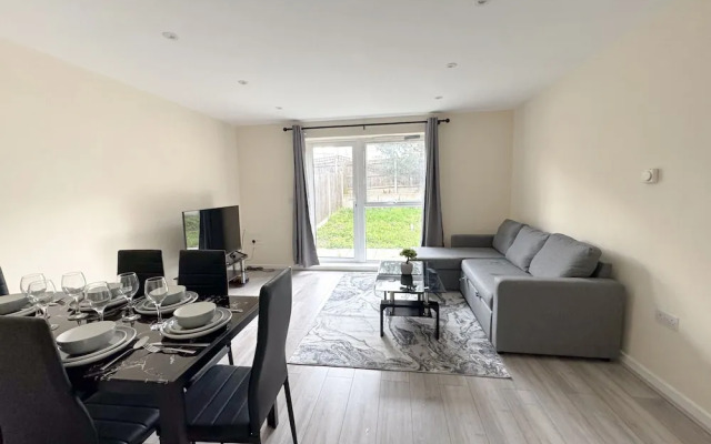 2-bed Near the O2 Arena & Excel & Free Parking